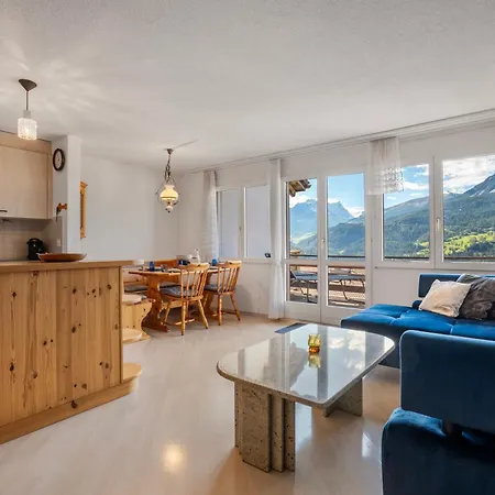 Apartman Panoramic View With Balcony, Fireplace And Parking *