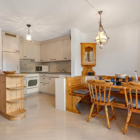 Panoramic View With Balcony, Fireplace And Parking *