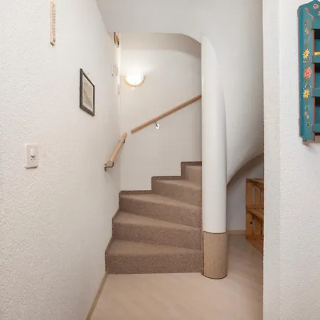 Panoramic View With Balcony, Fireplace And Parking *